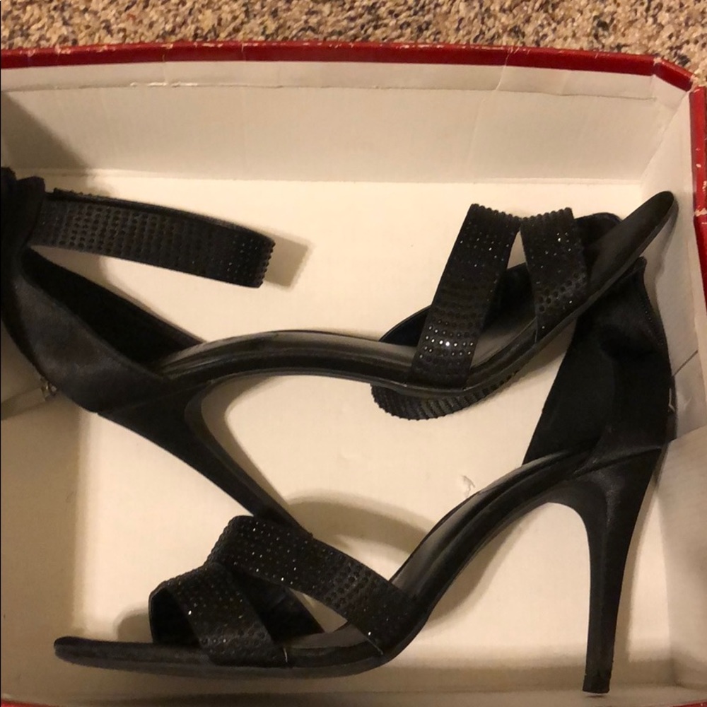 Shoes! - Picture 3 of 4